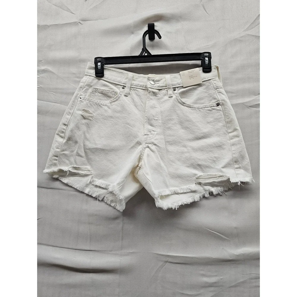 Universal Thread Womens 90s Baggy Shorts White Distressed Denim Mid Rise Size 6